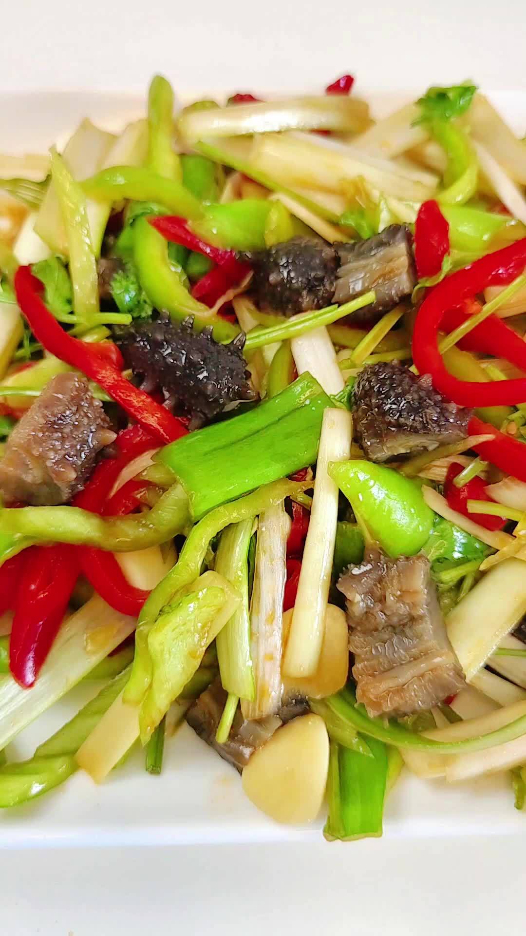 开胃小凉菜海参拌老虎菜,即开胃又爽口