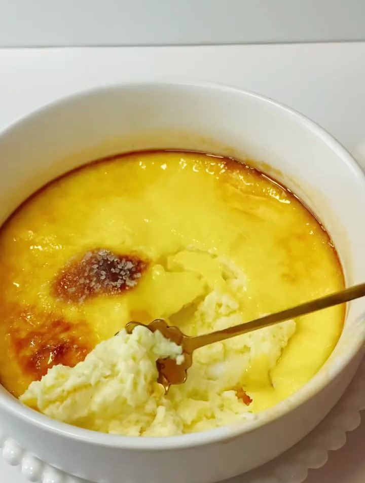 轻松自制下午茶甜品羊奶鸡蛋布丁