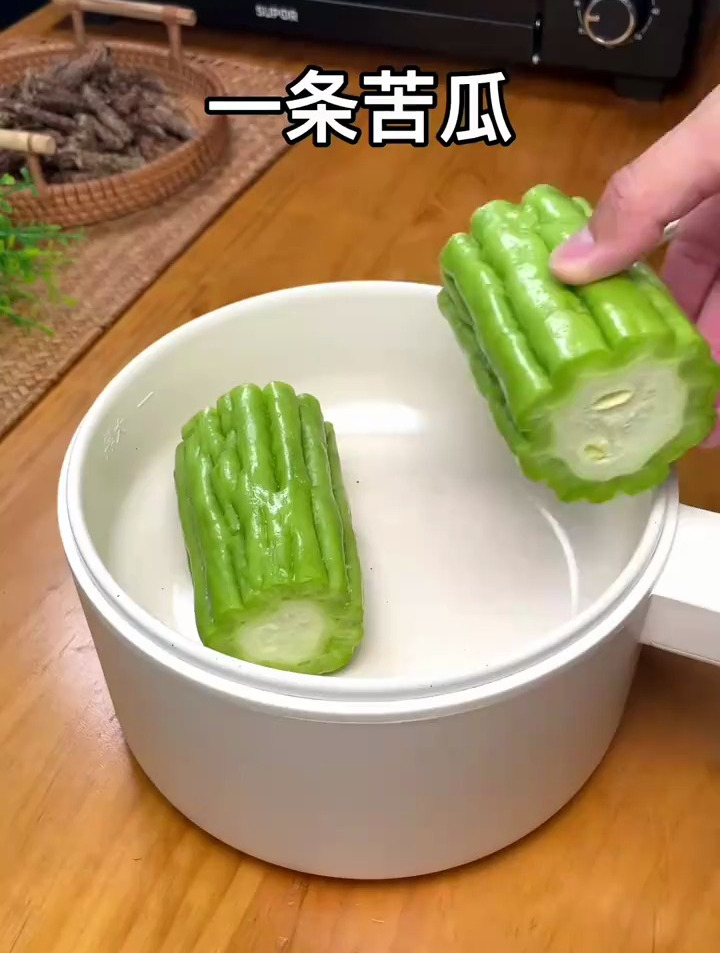 清汤苦瓜汤怎么做