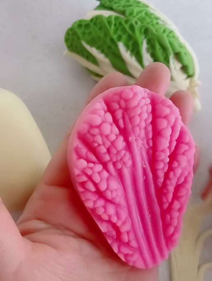 买不到白菜就动手做一个吧,至少面粉比菜便宜