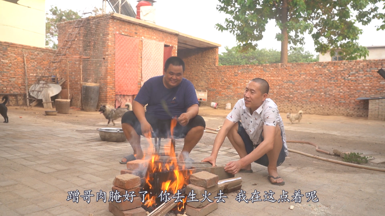 100块钱的牛羊肉,在家铁板烤肉吃,大家都吃过瘾了