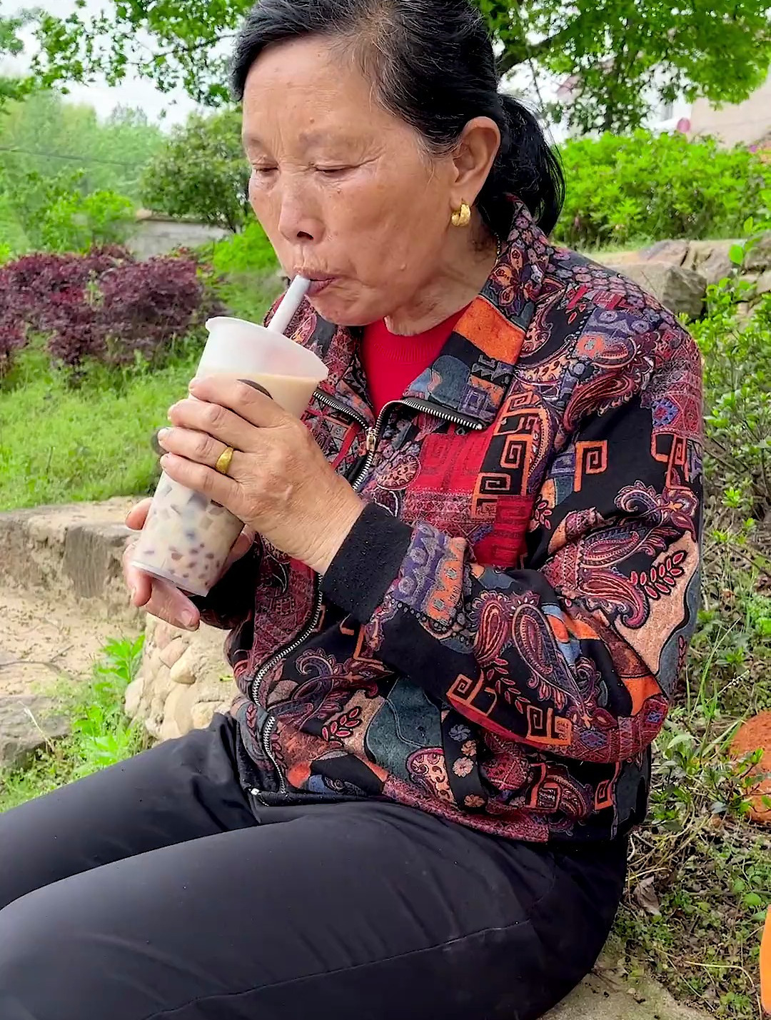 夏天的第一杯水果茶,你们赶紧学起来吧!