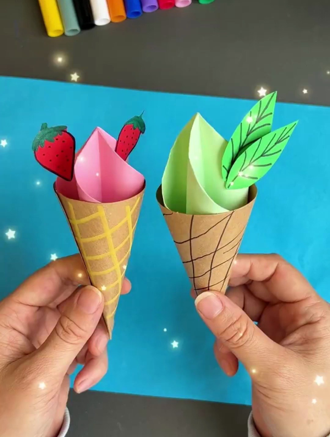 剪纸冰激凌,夏天的清凉神奇,用两张卡纸做一个冰激凌雪糕吧