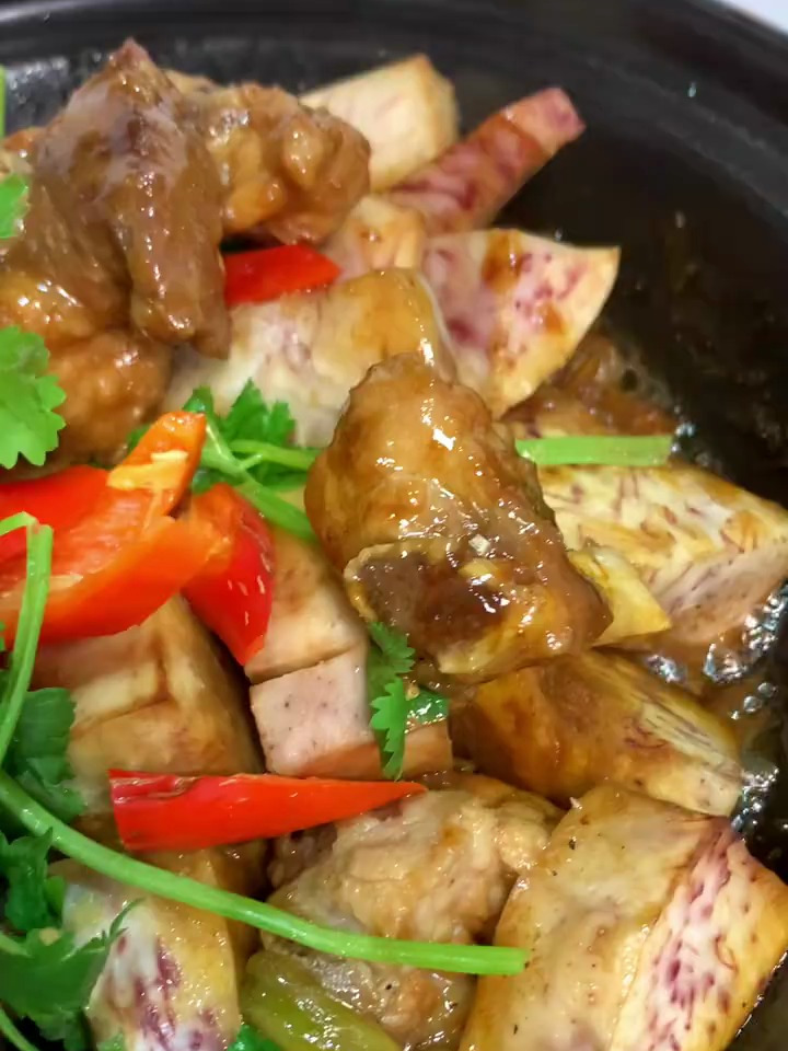 潮汕家庭晚餐丨避风塘炒虾强烈入年夜菜单