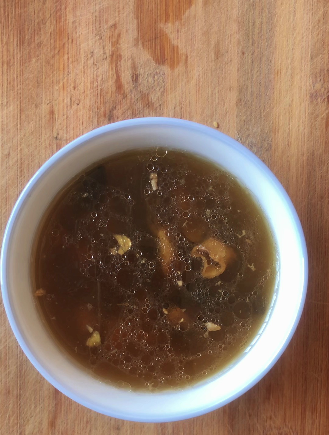 羊肚菌和什么煲汤比较好,和香菇煲汤好