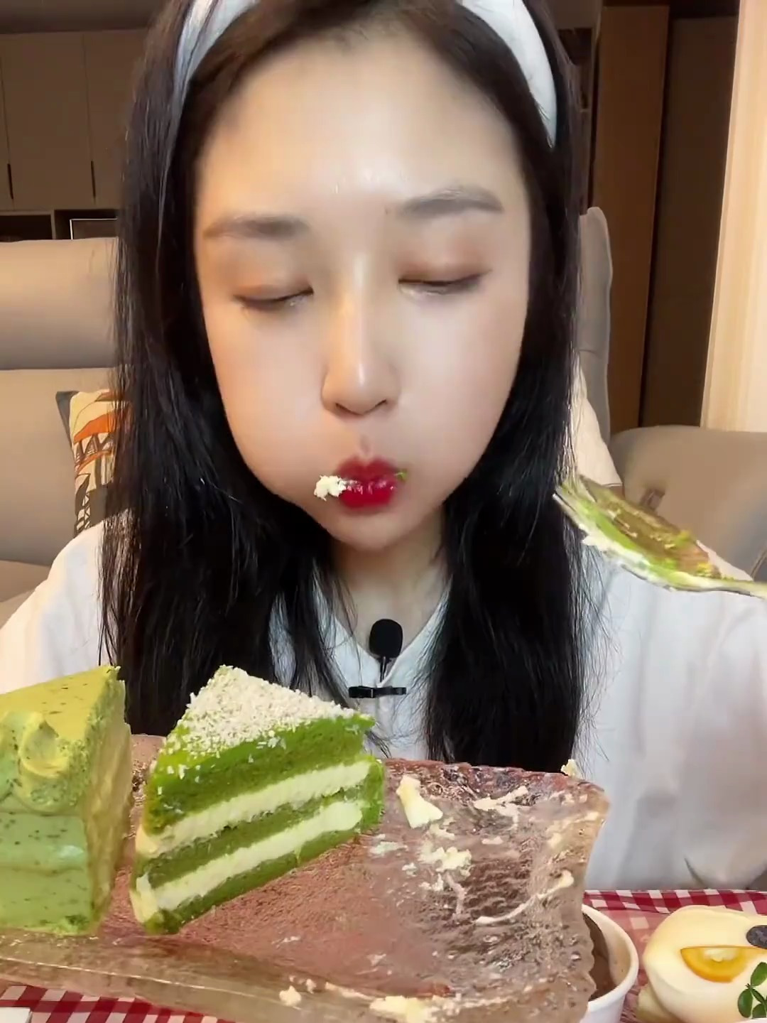 熔岩巧克力化开一点吃,味道真是绝了!