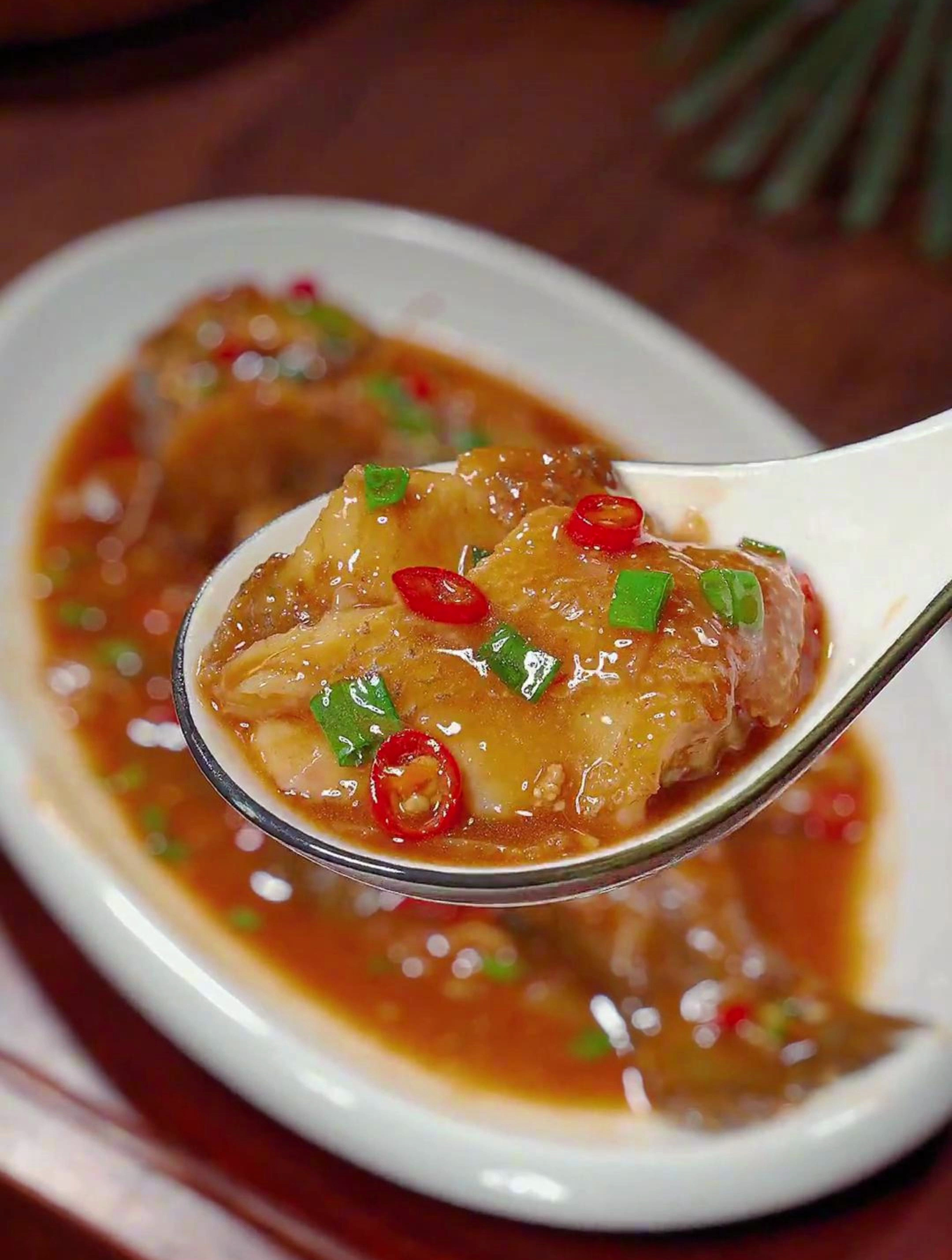 这样做的红烧鲈鱼,鲜香入味