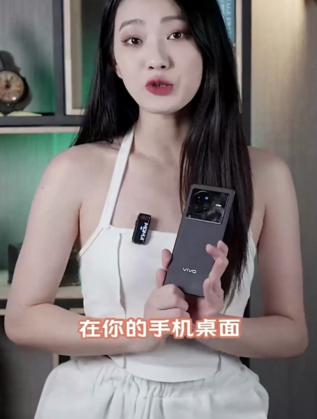 在你的手机桌面养一只可爱的猫,是不是感觉非常可爱!