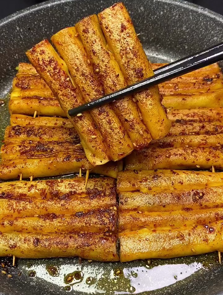 烧烤菜卷人人都爱吃,怎么做入味还好吃呢