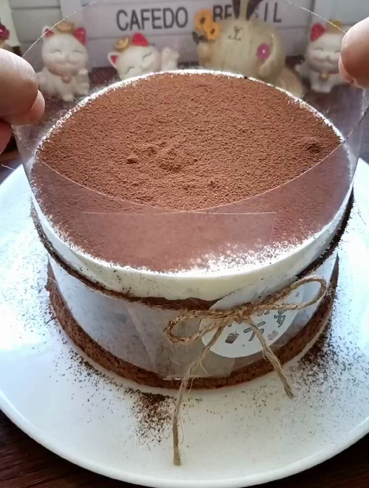 做法简单一次成功的可可爆浆蛋糕