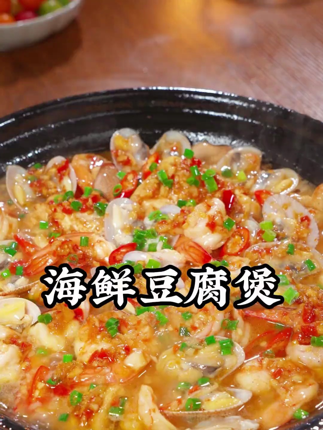 这是我家女儿点名要吃的咖喱鸡肉饭，有肉有菜，健康又营养