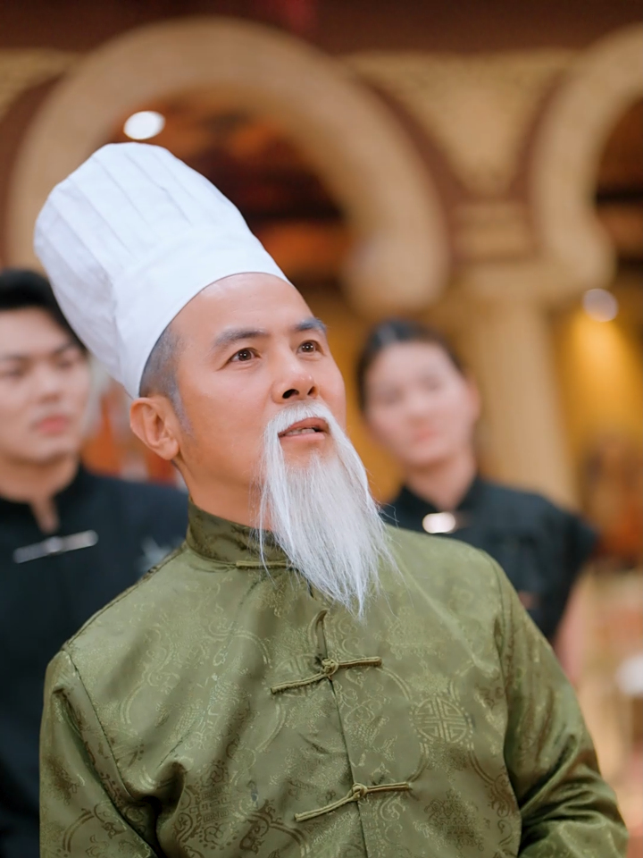 出山便是食神,她却做了端菜小妹 33