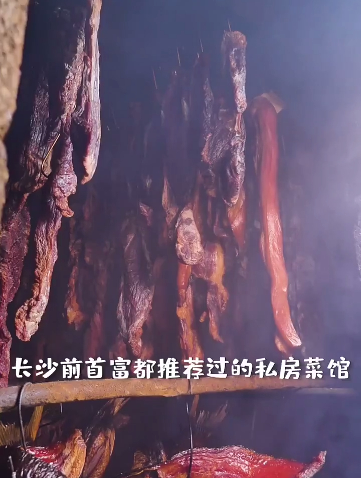 被大货车司机发现后爆火的私房菜馆,一开就是28年