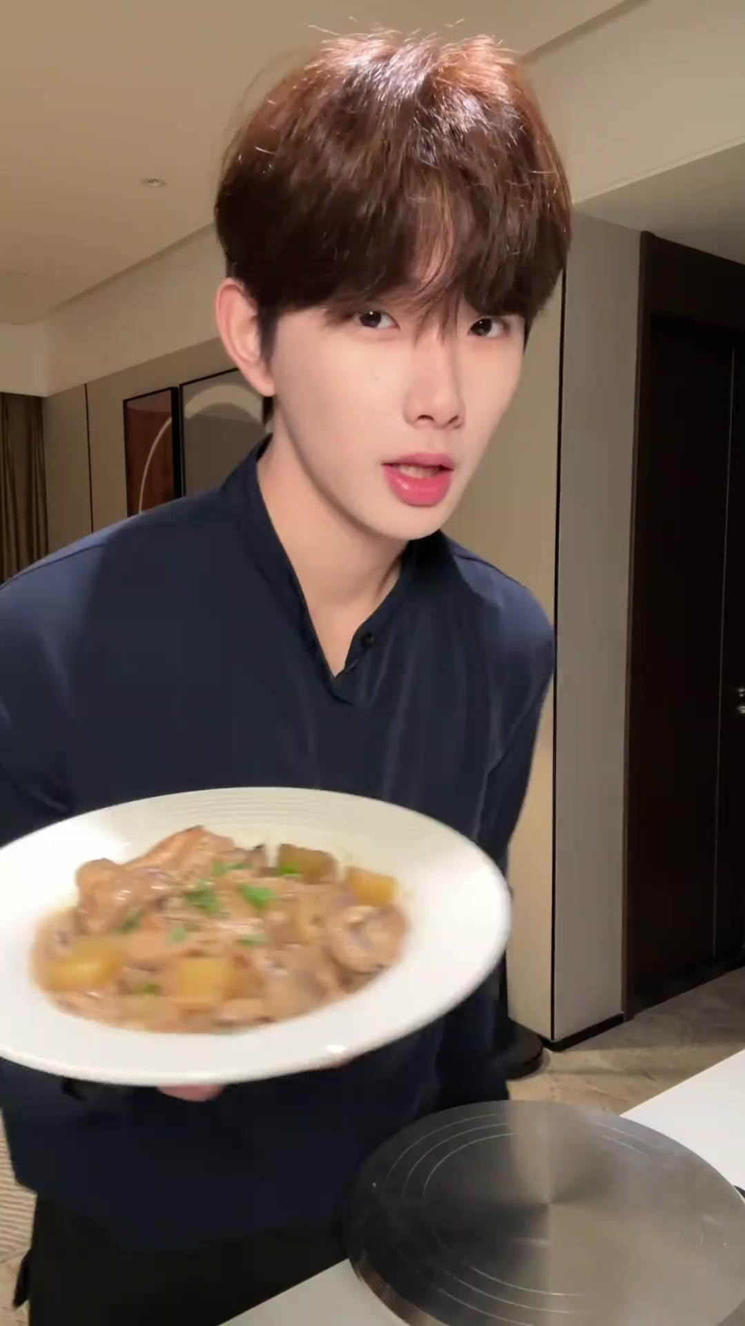 法式奶油蘑菇炖鸡,浓浓奶香味,低脂还好吃