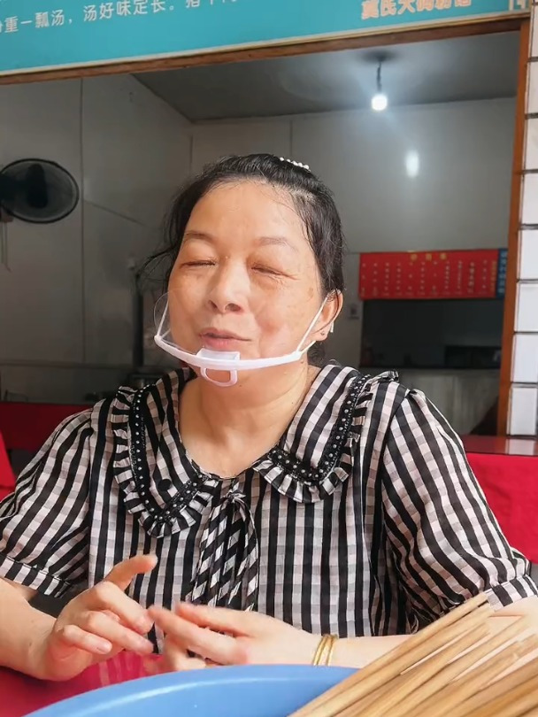 在常德牛肉粉都吃过,你们吃过鸭子粉吗?地方特色小吃