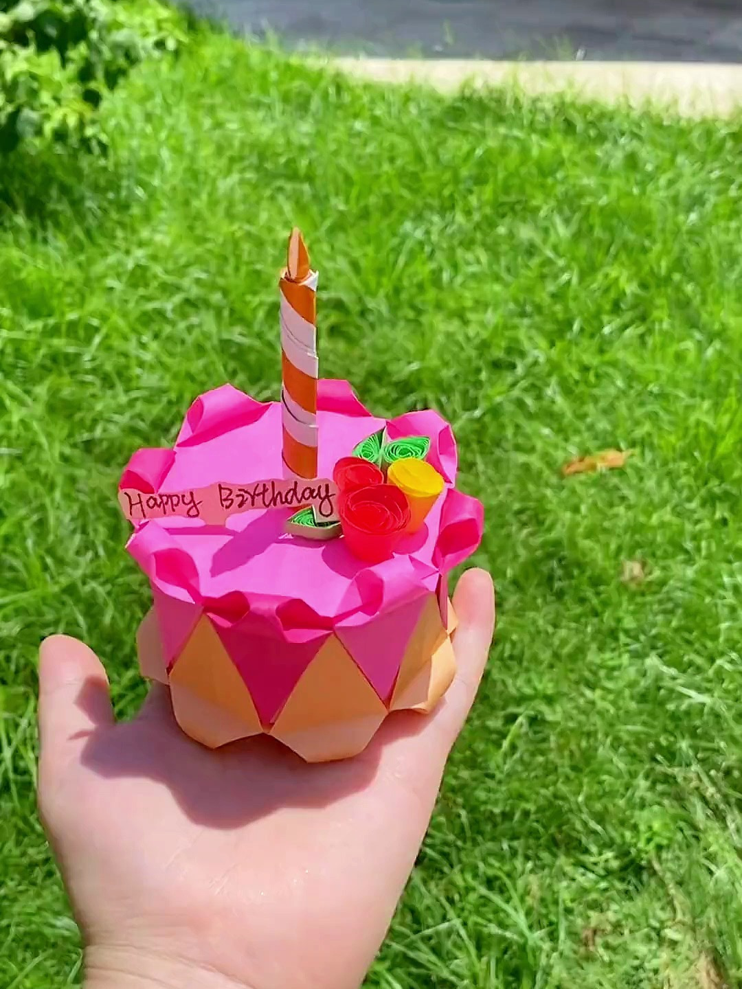 超可爱迷你手工折纸生日蛋糕,谁能拒绝这么可爱的小礼物啊