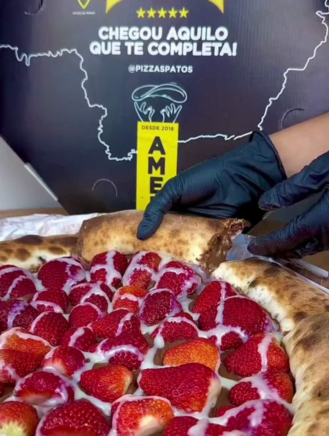 草莓巧克力披萨 千万别让意大利人看到