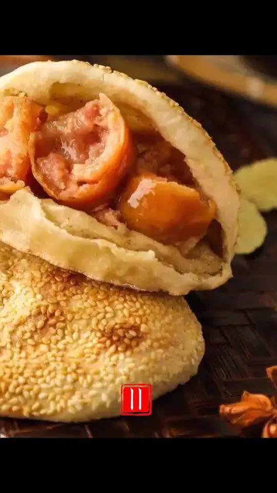 在山东淄博有一种形似马蹄的烧饼