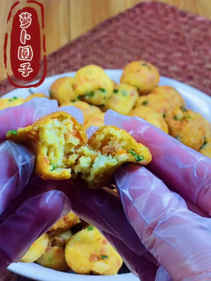十块钱的成本 就能做出比肉还香的萝卜圆子