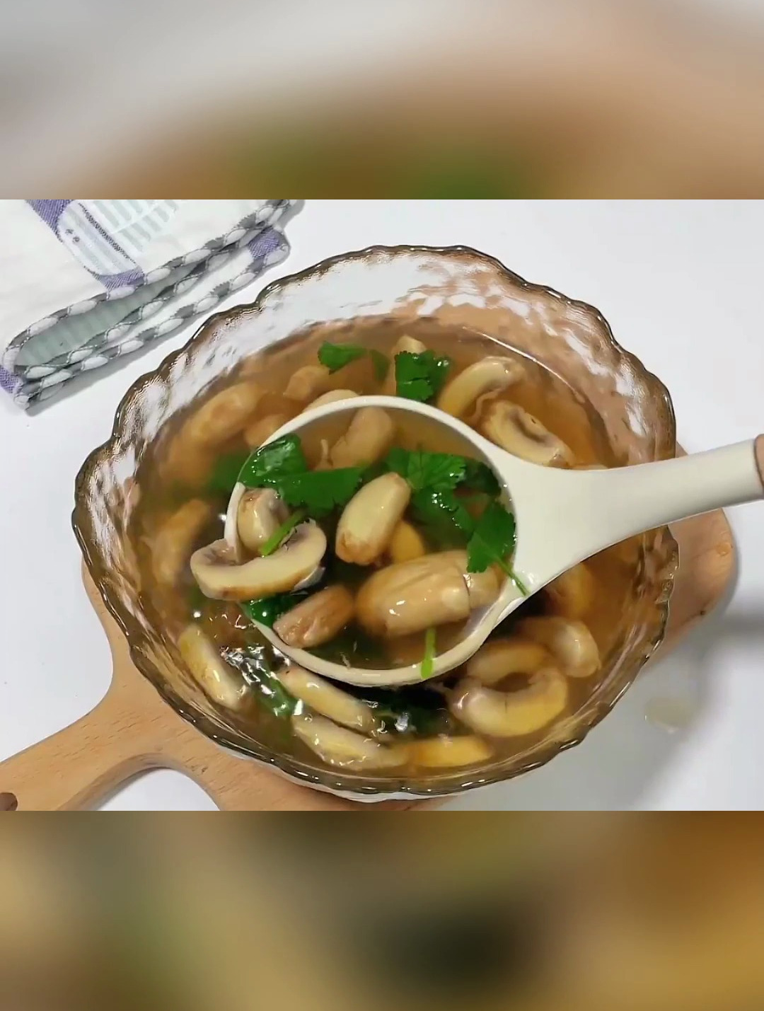 超级鲜美还低卡的口蘑汤