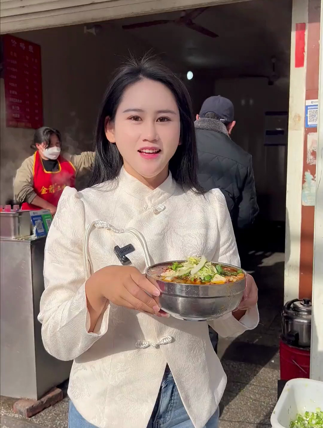 来襄阳一定要吃一碗襄阳牛肉面