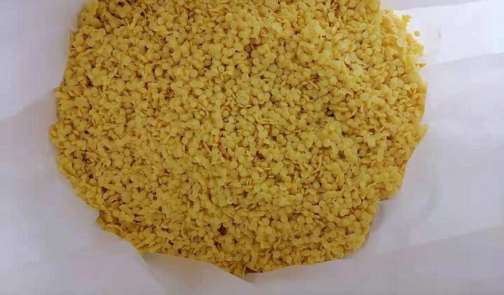 化妆品原料_黄蜂蜡颗粒