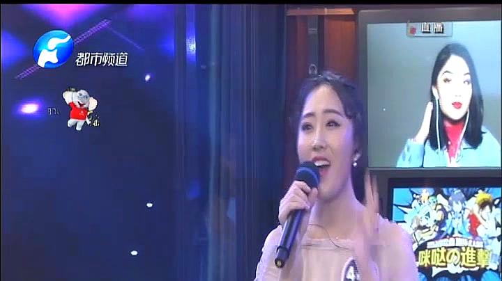 [图]小姐姐演唱《在树上唱歌》,节奏欢快,歌声甜美,听得陶醉了