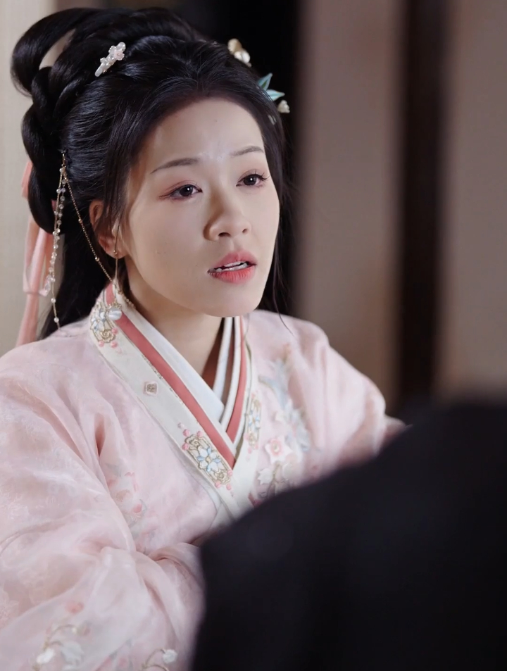 【34】灾荒年间,百姓只能靠着一口薄粥活命