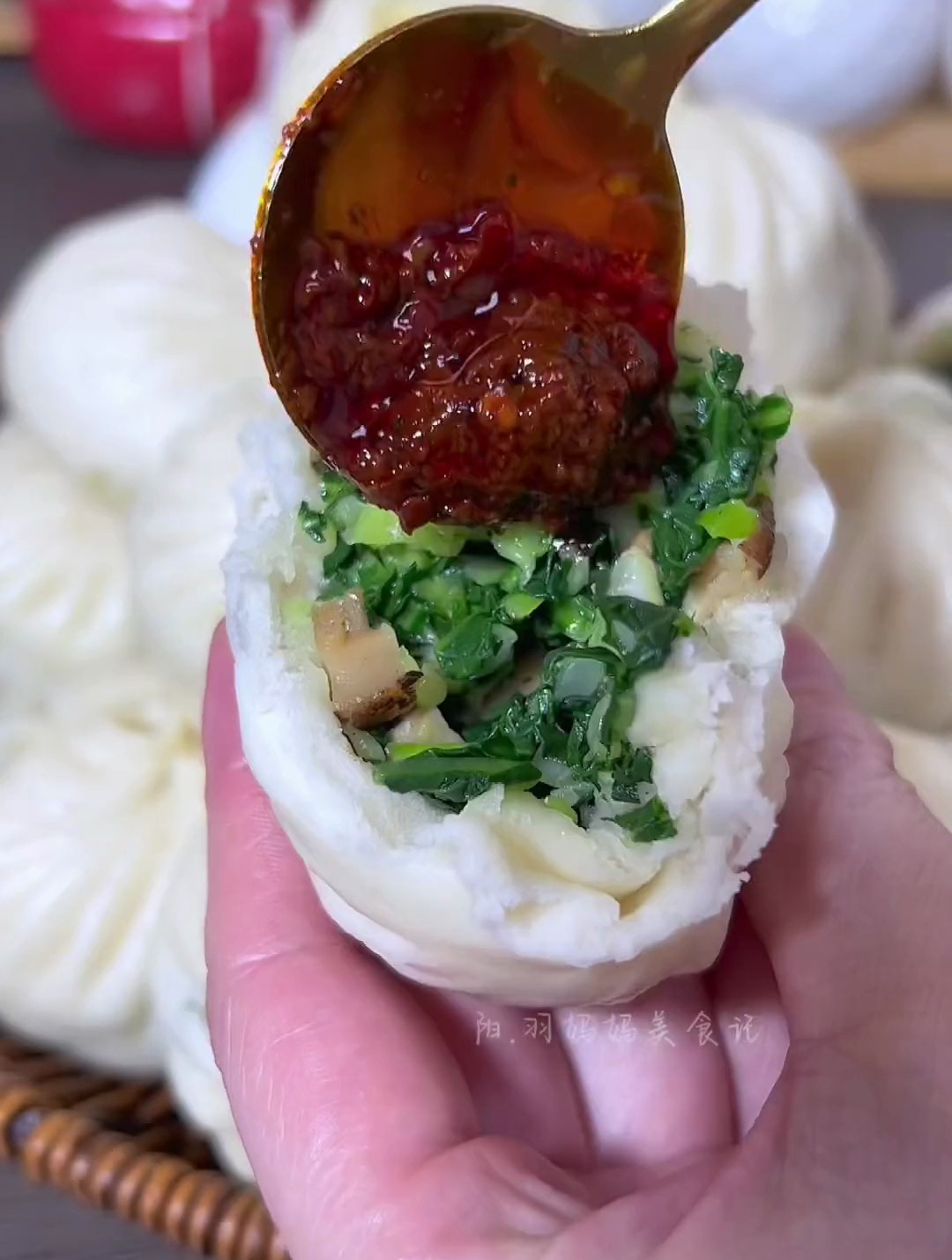 2块钱的青菜做了满满一筐青菜包,太香了