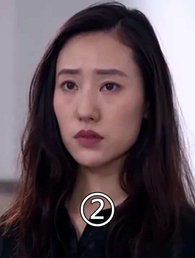 女人大半夜不睡觉,拎着菜刀跑到邻居家门口,把对方砍死了