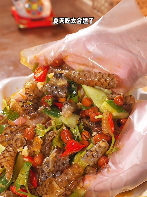 百吃不厌的酸辣鱼皮