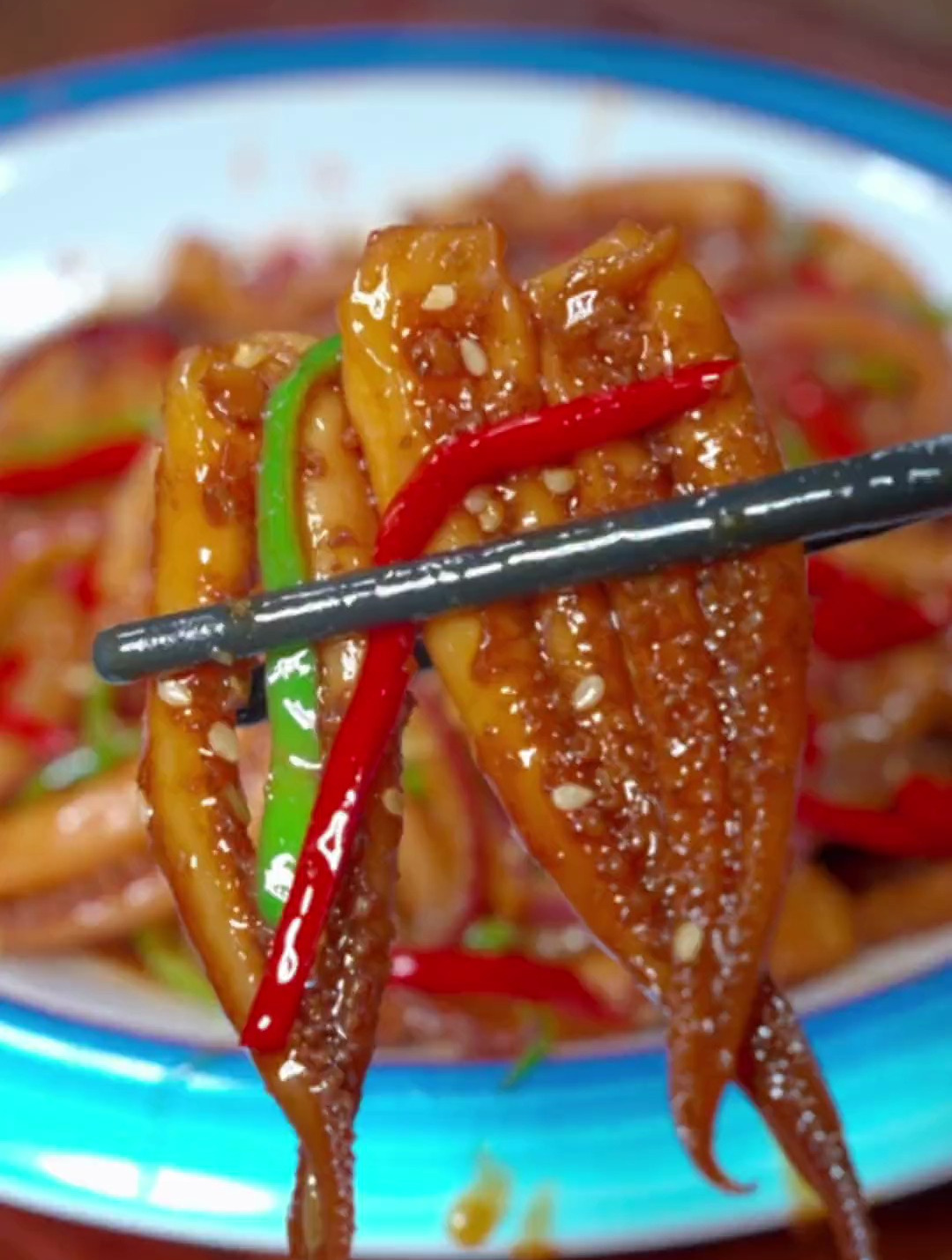 香辣可口的干锅鱿鱼