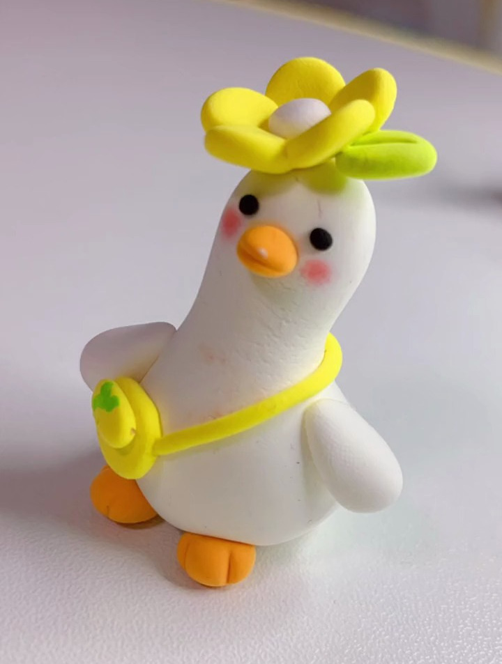 小黄鸭手工,小黄鸭做法还是很简单的～手工diy