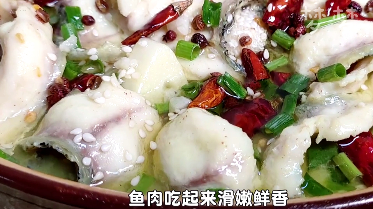 爱做饭的梦梦:教你一道正宗的水煮鱼片,绝对让你忘不了