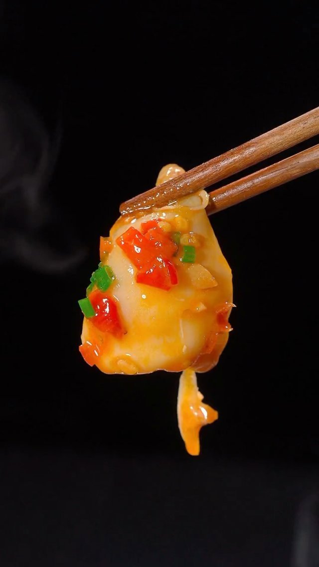 湘菜剁椒鱼头做法,家里有锅就能做出饭店味道的剁椒鱼头