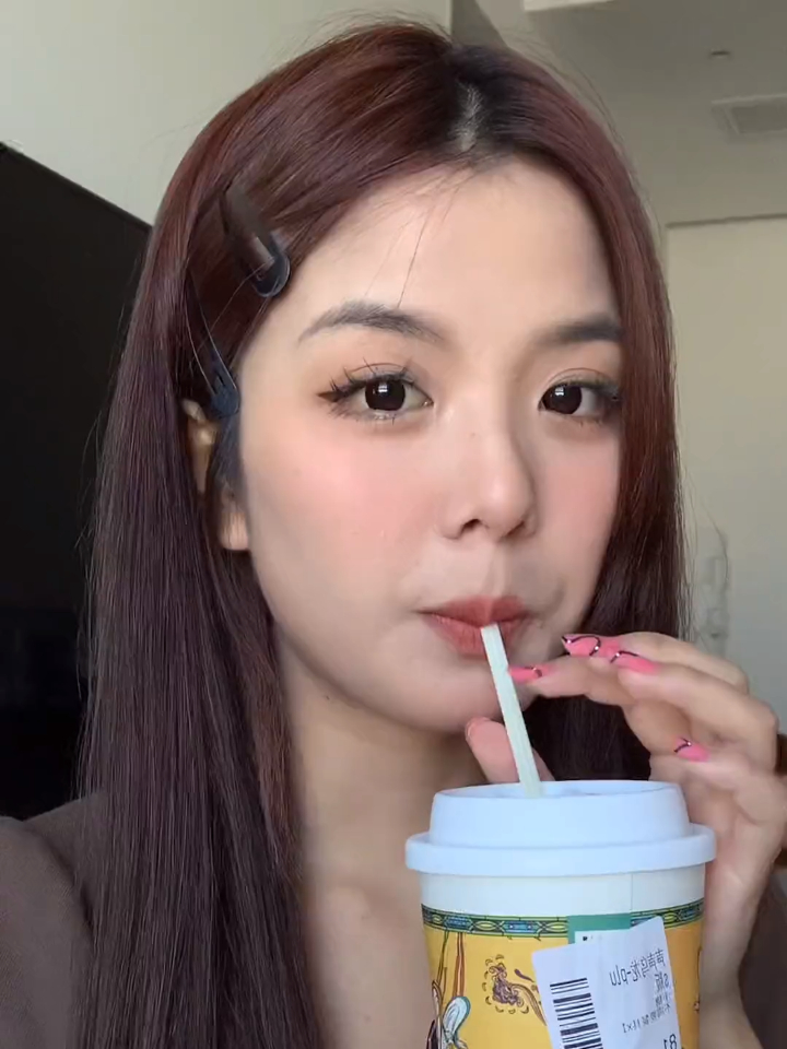 化妆视频 无美颜无滤镜 原相机 化妆分享