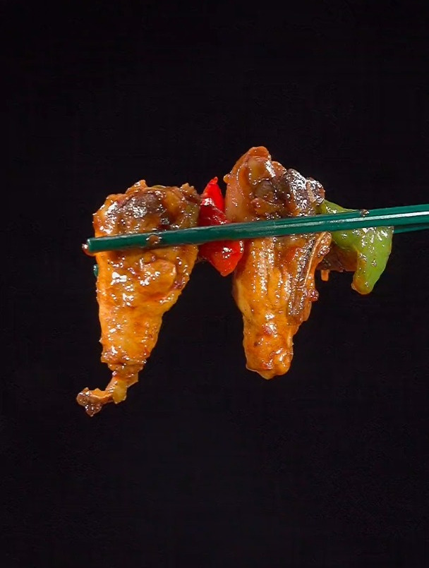鸡肉这样炒真是太香啦,能吃好几碗大米饭呢,赶紧试试吧