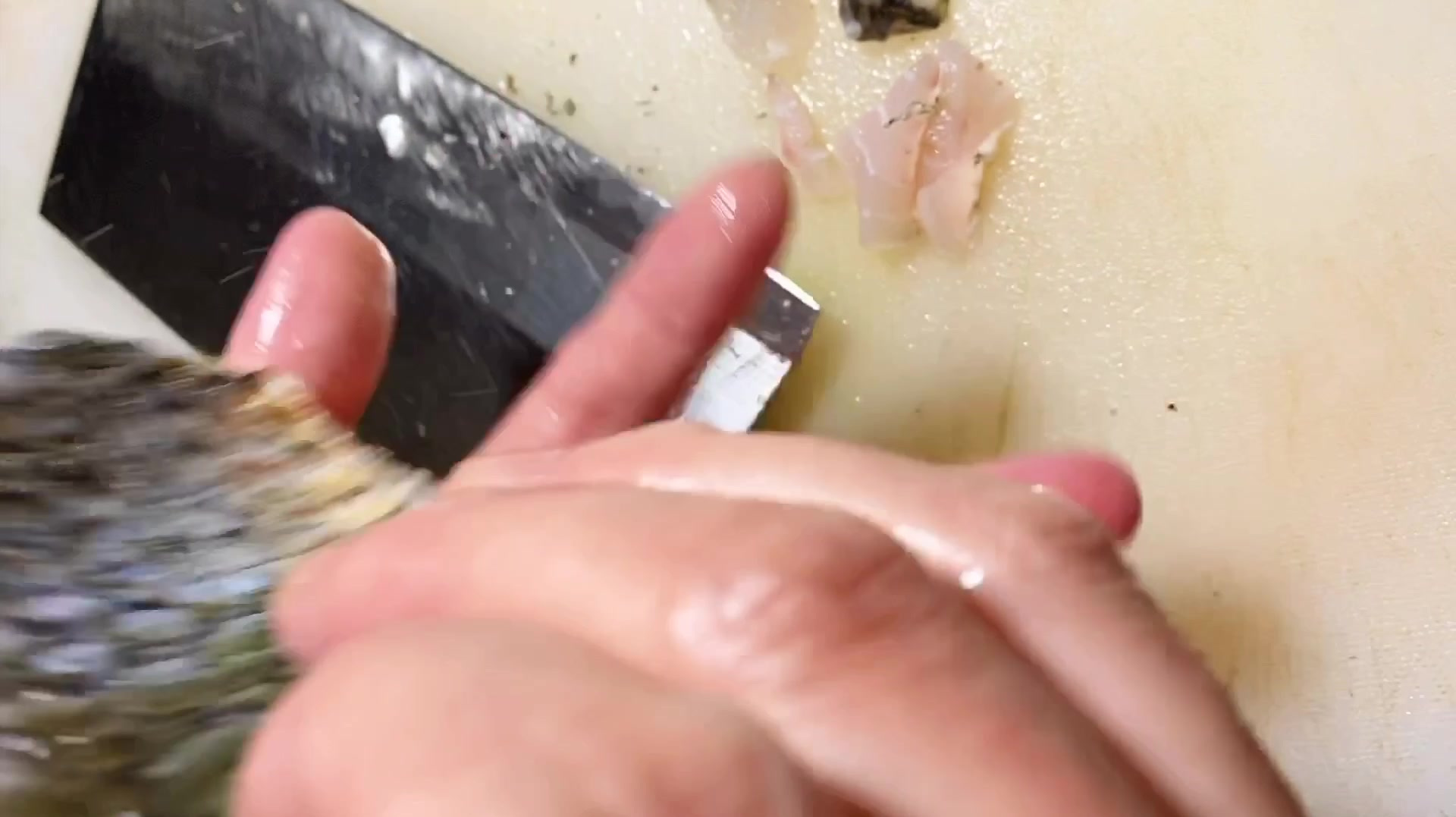 用草鱼做成刺猬你相信吗我竟然做成功了