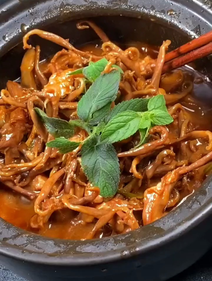 要几只鸭才有这么多鸭舌这菜老贵了