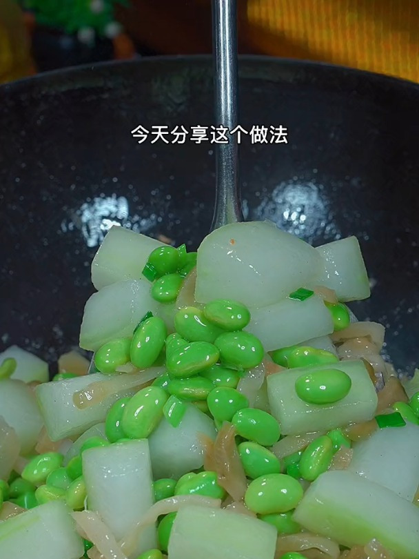 好吃的榨菜烧冬瓜