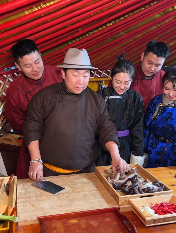 内蒙美好推荐官 草原美食 肉肠 血肠