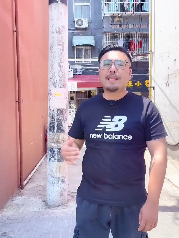 大树底下有食堂 油渣拌饭就是强