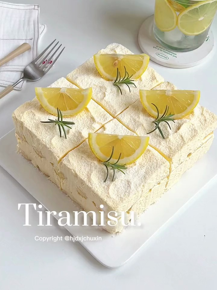 超好吃的柠檬外交官提拉米苏清爽不腻～