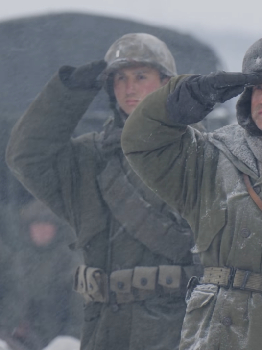 跨过鸭绿江:零下四十度,战士们用生命谱写壮丽史诗