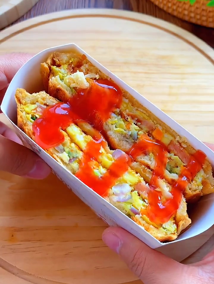 早餐机三明治
