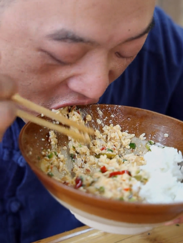 学会这道川渝特色美食 鸡哈豆腐,三碗干饭都不够下,简单易学!