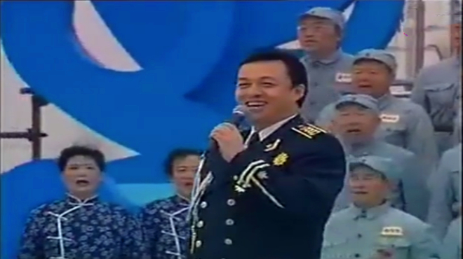 吕继宏早期心连心慰问演出,现场演唱《黄桥烧饼》还是第一次听
