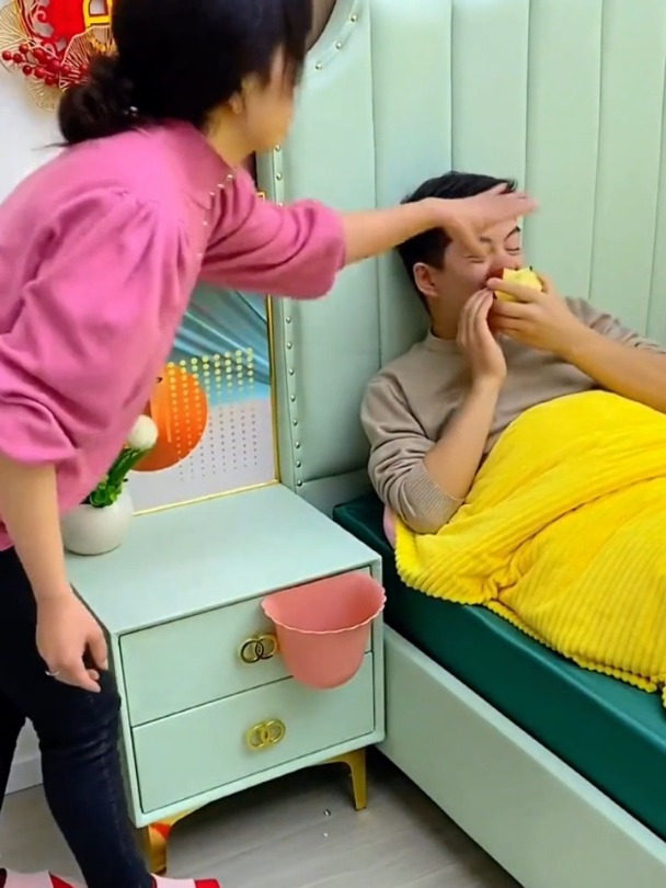 卧室厨房客厅都能放的花朵垃圾桶,垃圾不乱扔清理起来也方便