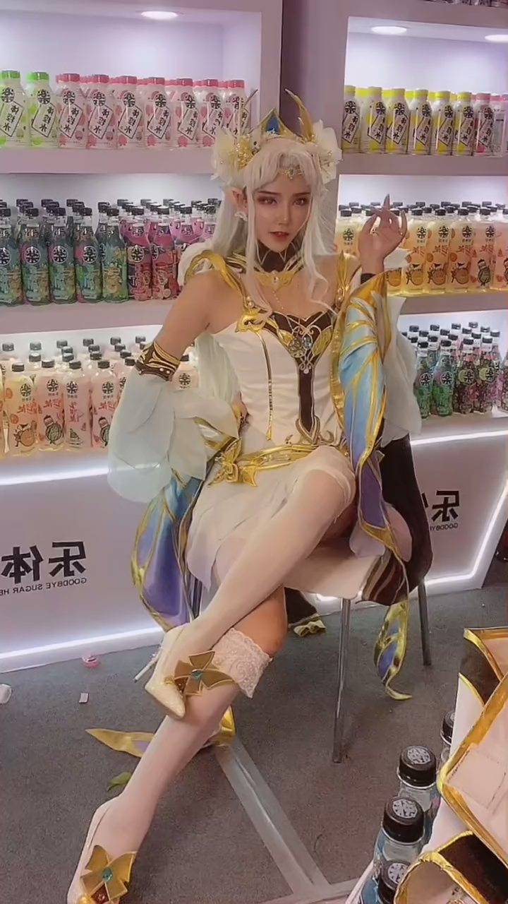 王者荣耀貂蝉cos,美艳绝伦