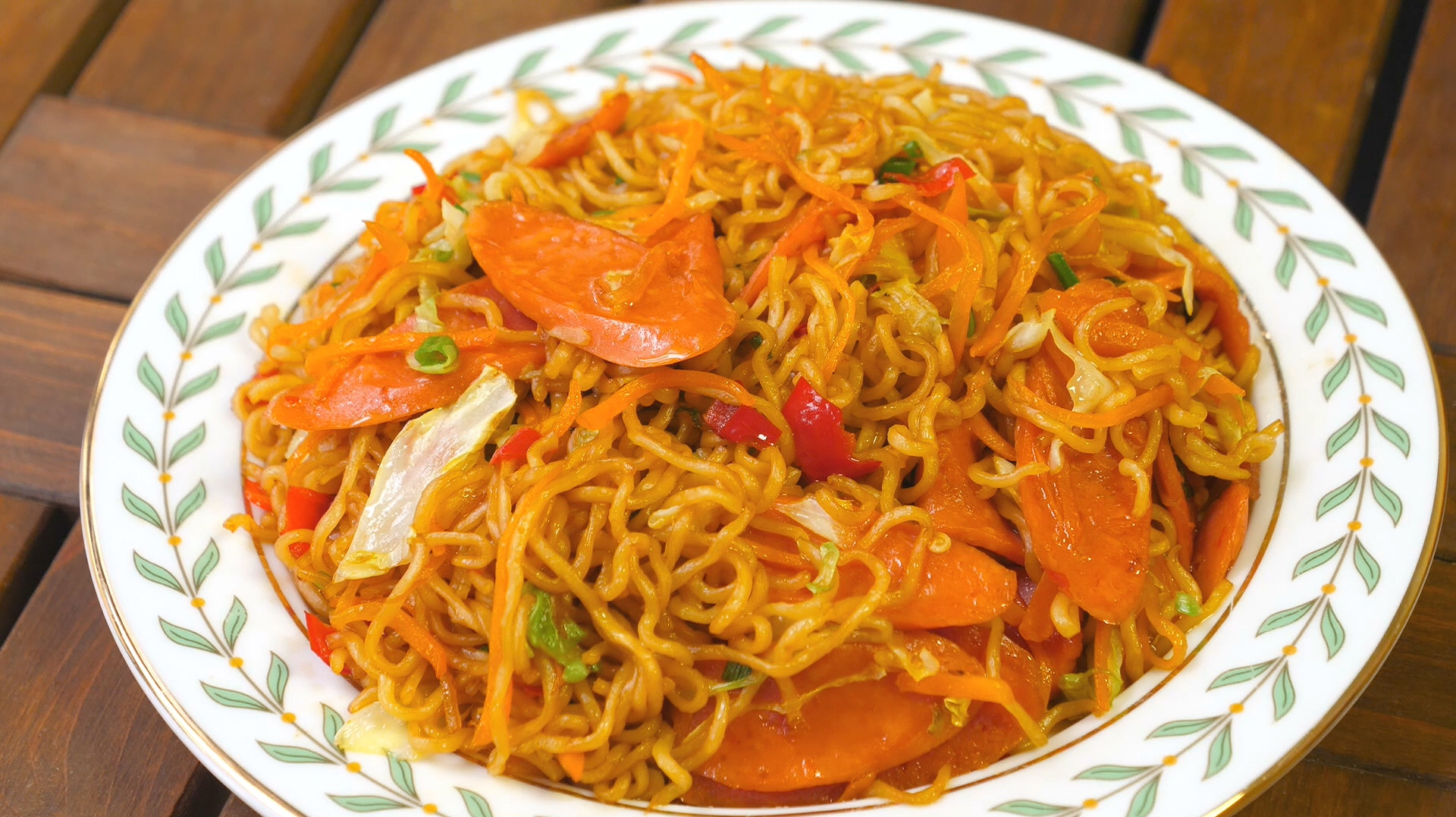 方便面这样吃才过瘾,做法简单,劲道爽口,比泡的好吃多了